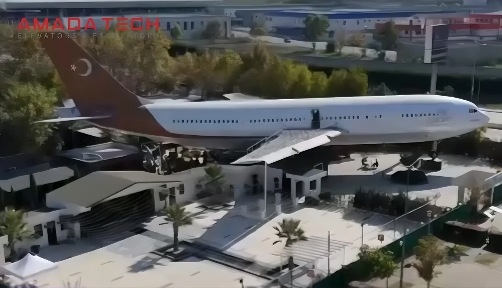 FLY Garden Uçak Asansörü